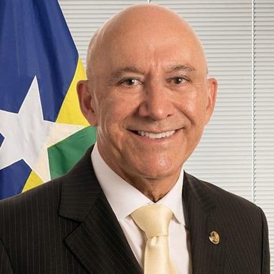 Foto de Confúcio Moura