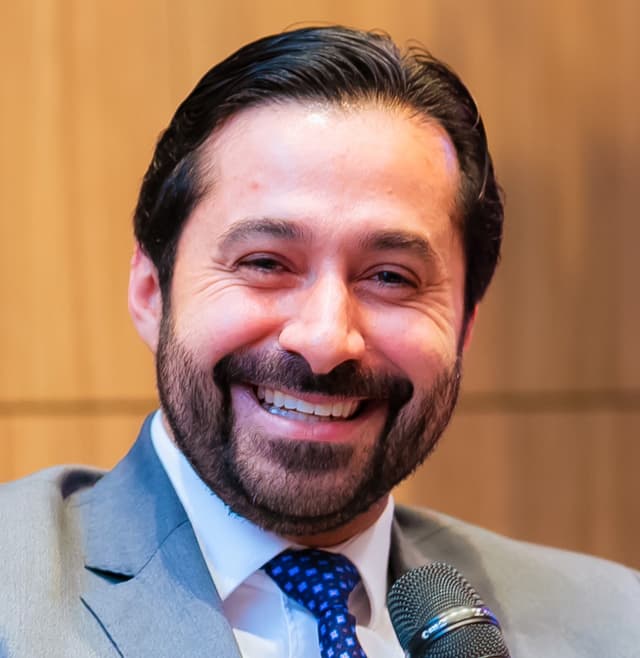 Foto de Laércio Cruz Uliana Junior